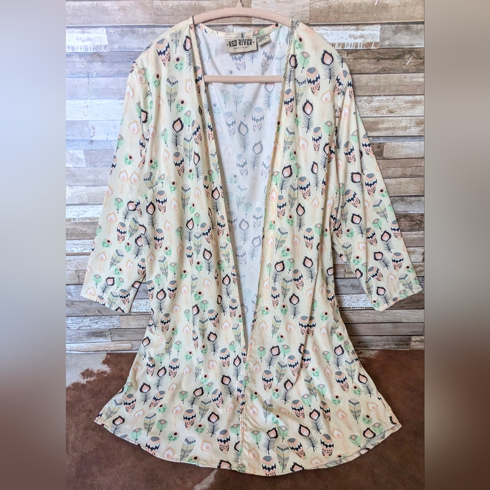 Red River Outfitters Boho Western Feather Print Kimono